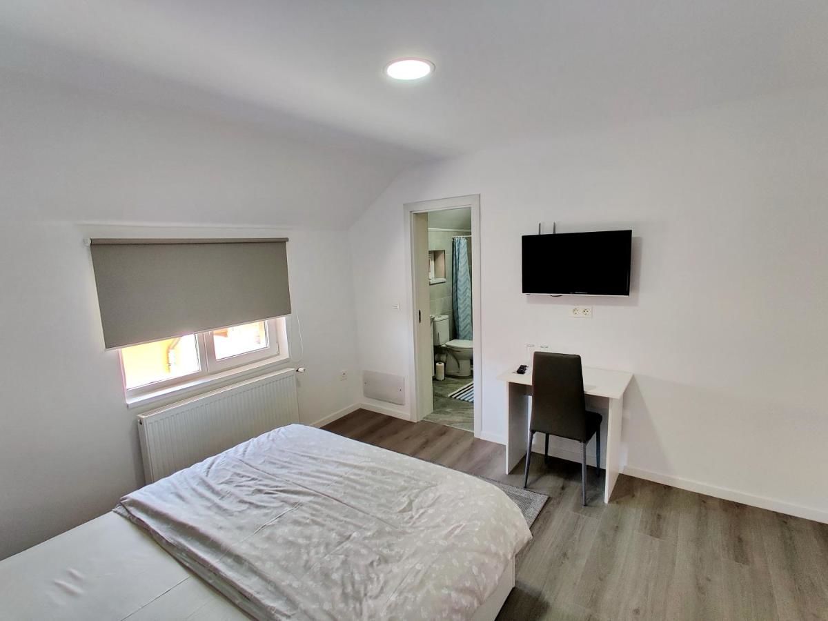 Гостевой дом Casa Karla Турда-26
